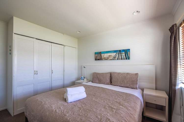 1F/3-7 Fourth Avenue Onetangi_12