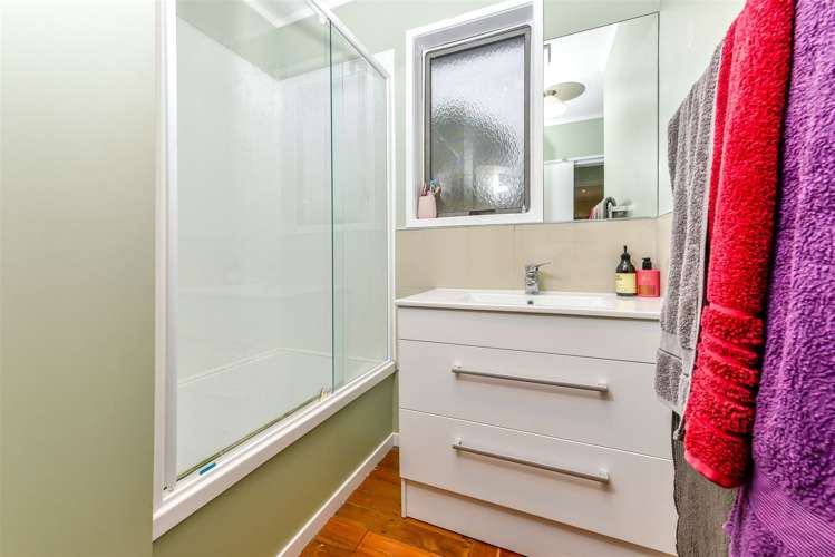 18 Grassmere Road Henderson Valley_9