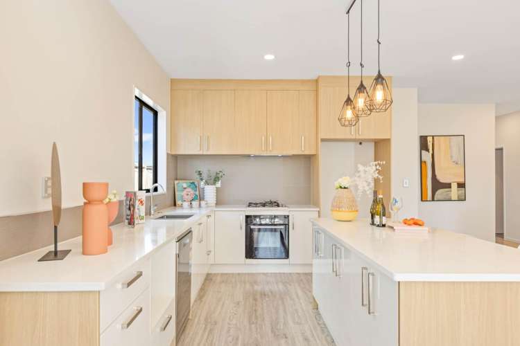 6 Silver Beech Street Takanini_9