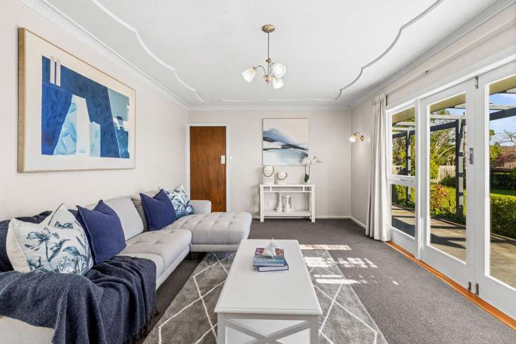 27 Breadalbane Road Havelock North_10