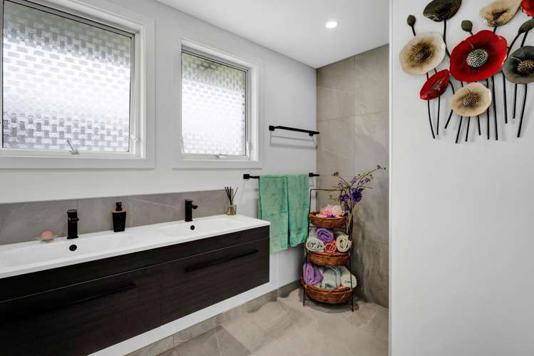 47 Nevada Drive Merrilands_12