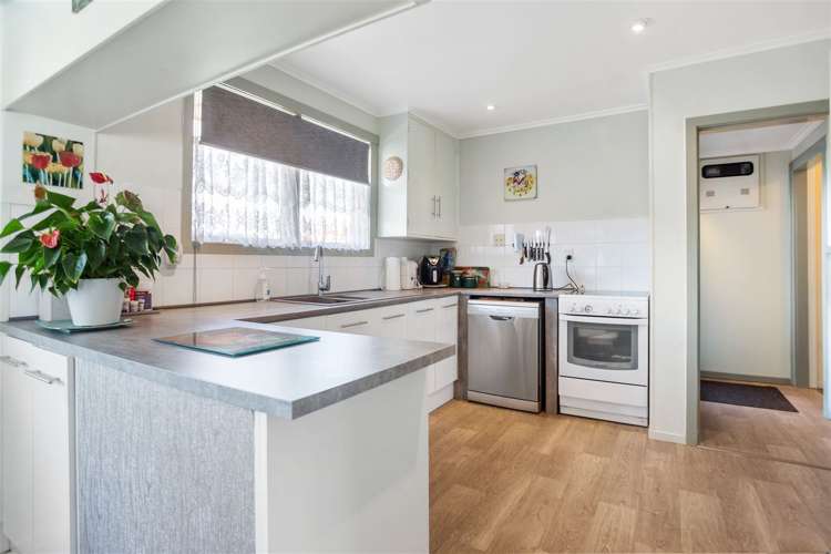 35 Station Road Paeroa_11