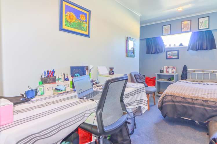79 Park Avenue Waitarere Beach_11