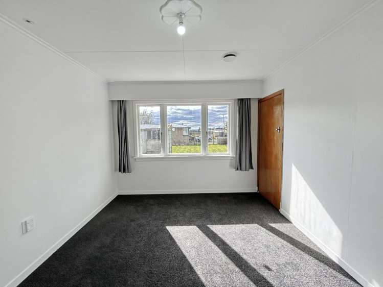 117 Salford Street 10437_5