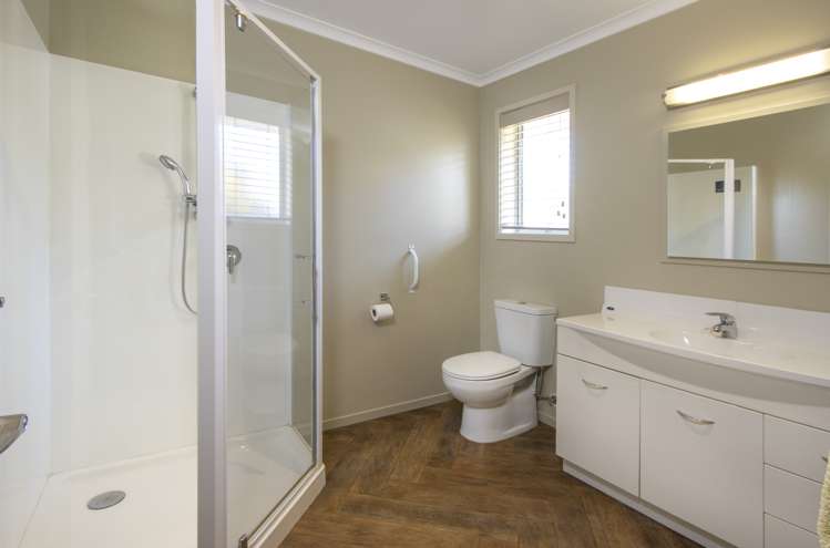 2 Ladbrook Lane Richmond_12