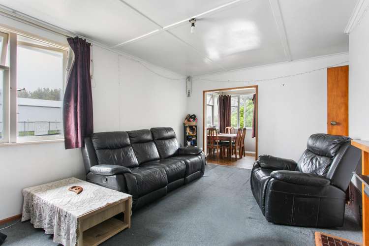 37 Manuka Street Elgin_5