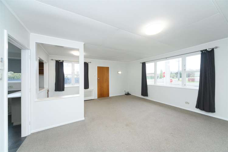 66 High Street Marton_13