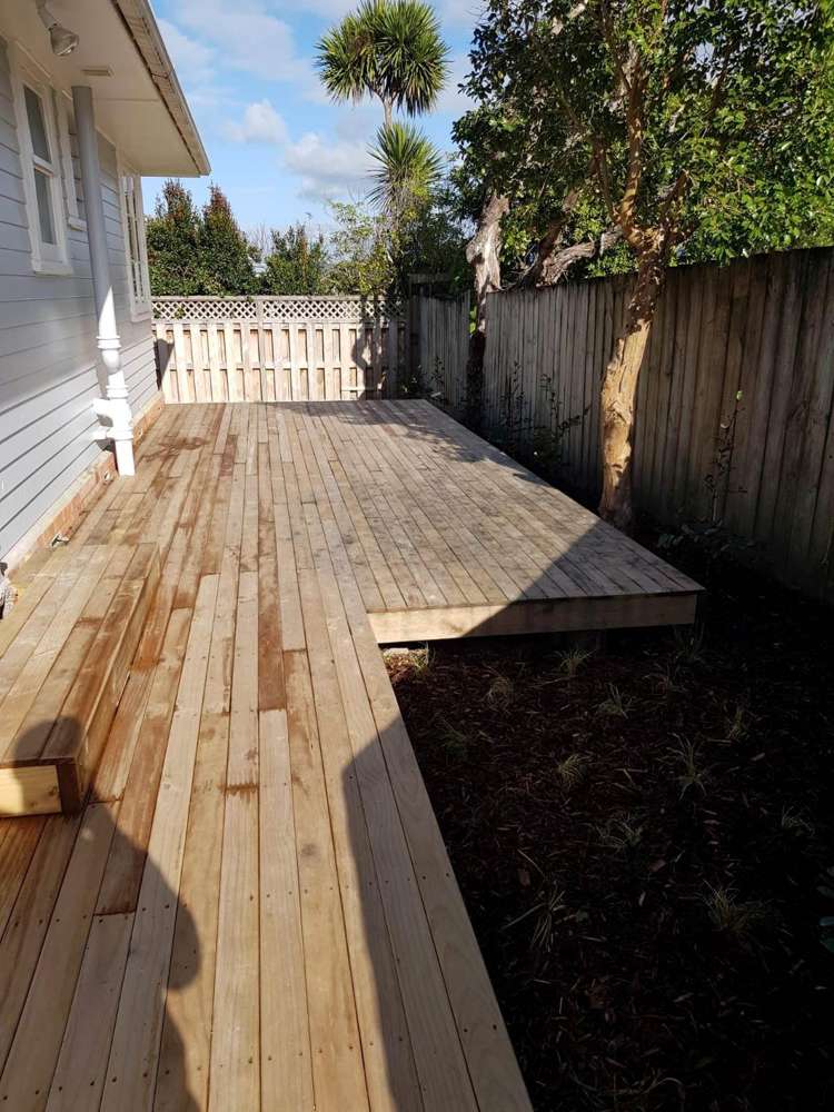 27 Essex Street Te Atatu South_9