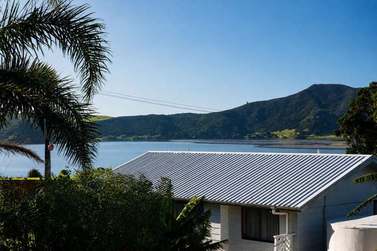 4 Waterside Way_4