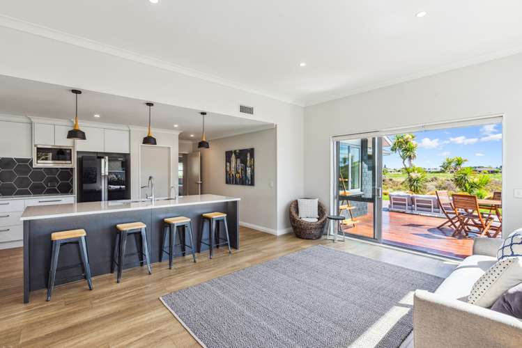 11 Taranui Way Paraparaumu Beach_22