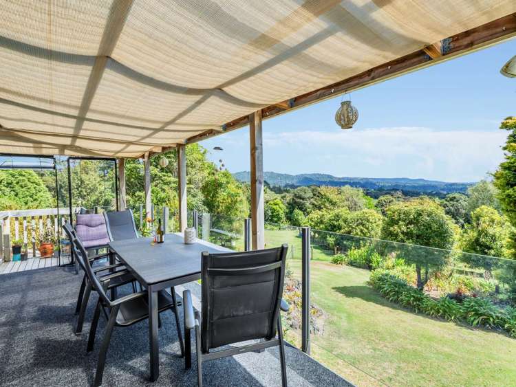 11 North Way Titirangi_32