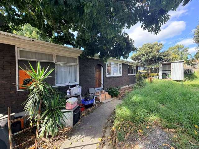 19 Sherwood Avenue Te Atatu South_1