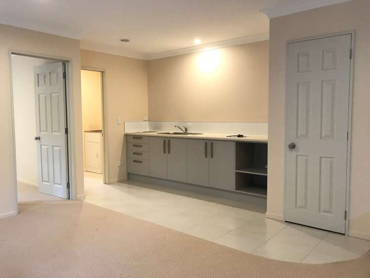 16 Kokiri Street Te Atatu South_0