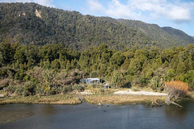 Paringa River Bruce Bay_4