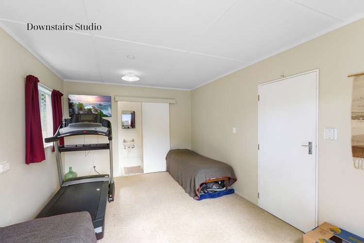 83 Huia Street Waikanae_14