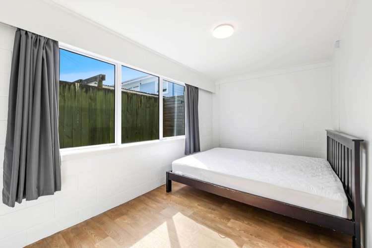 7 Littlejohn Street Hillsborough_27