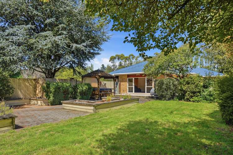 989 Two Chain Road Swannanoa_22