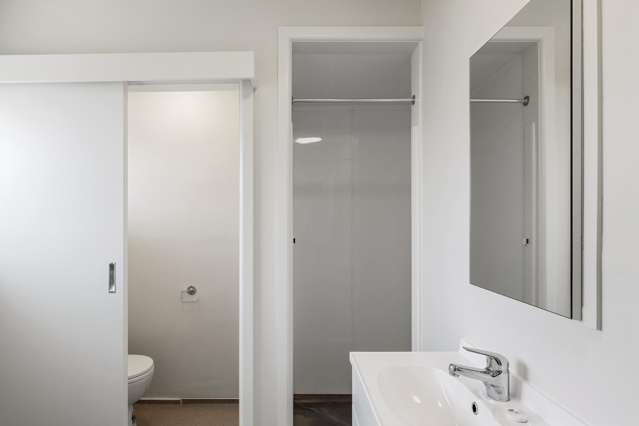 2/154 Tedder Avenue New Brighton_3