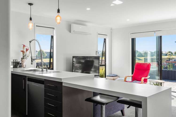 7 Haka Way Papamoa_8