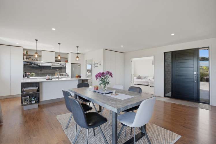 3 Ashwood Lane Bell Block_5