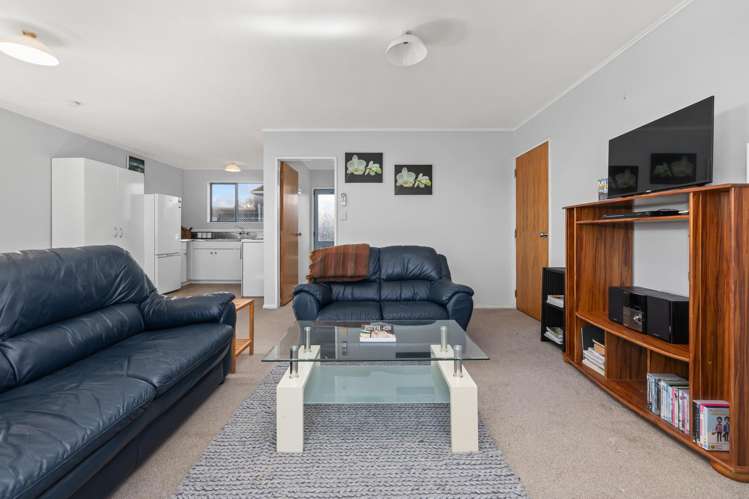 42 Rutherford Drive Waikanae Beach_12