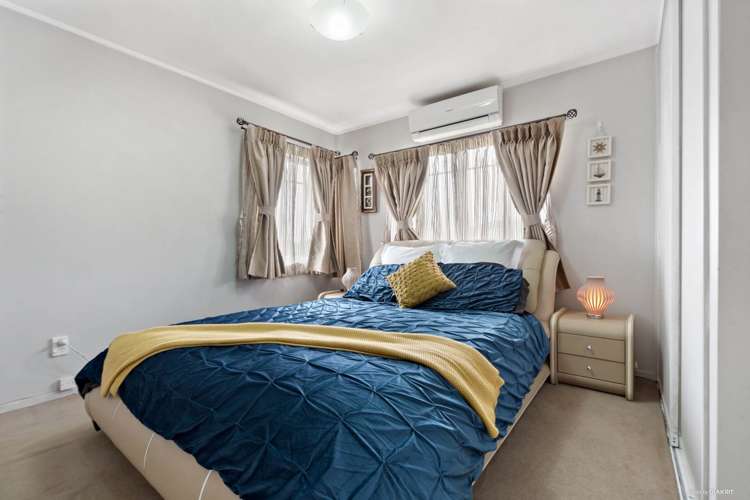 17 Milan Drive Glen Eden_10