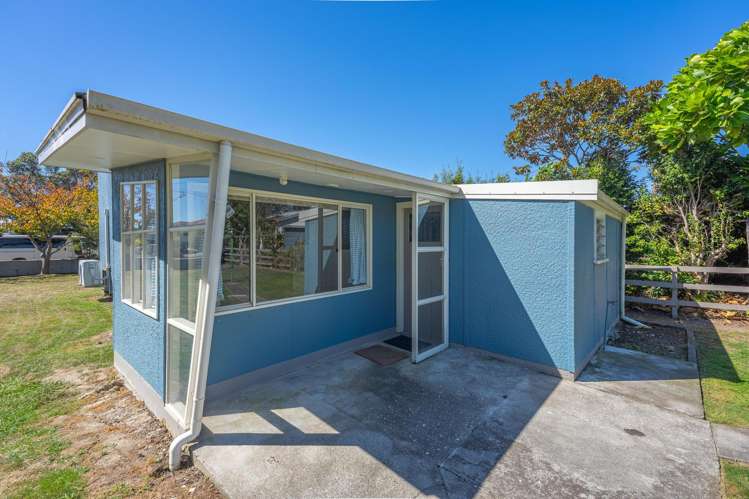 9 Rangatira Street Otaki_14