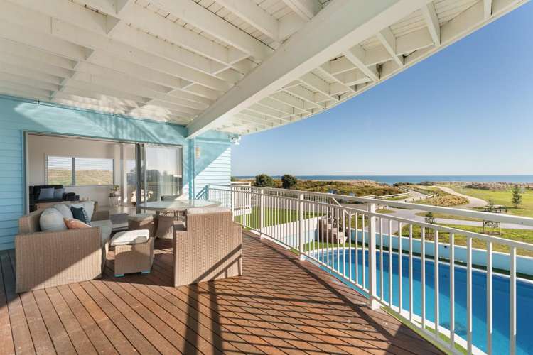 1011 Papamoa Beach Road Papamoa Beach_17
