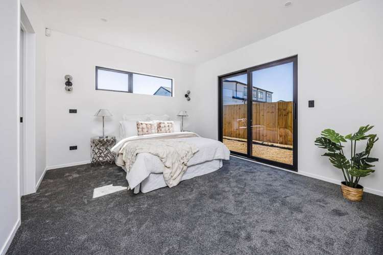 8 Gertrude Cole Road Clarks Beach_13