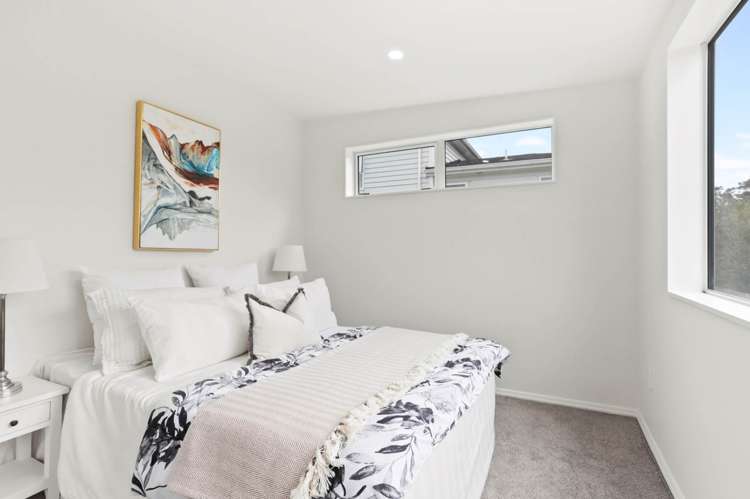 10 Maybelle Place Kelston_15