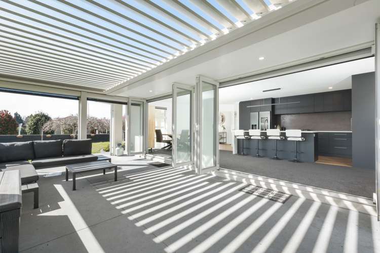 2 Gleneagles Drive Aongatete_13