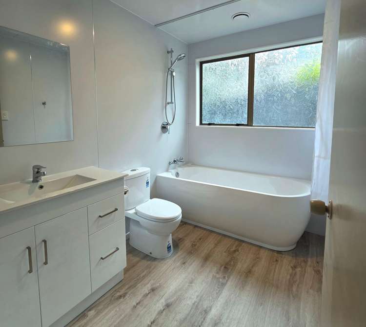  18 Mercury Way Whitby_14