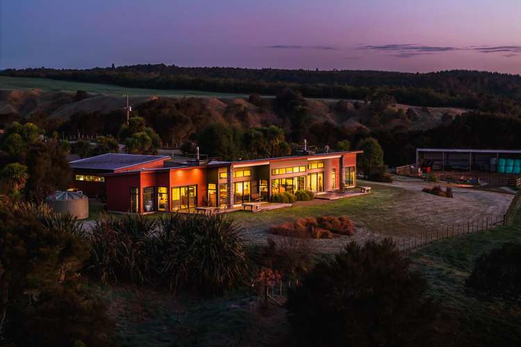 741 Hingarae Road Marotiri_1