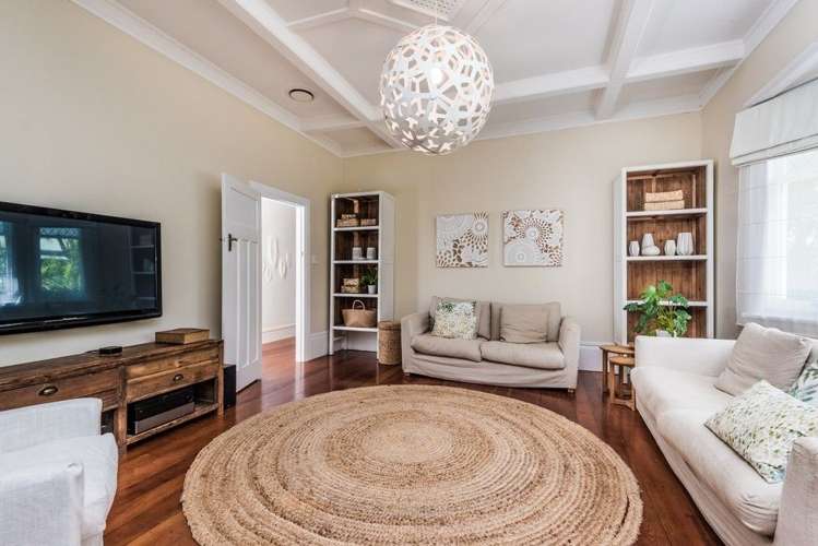 2 Arawa Avenue Devonport_7