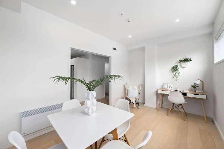 4A/163 Thorndon Quay Pipitea_2