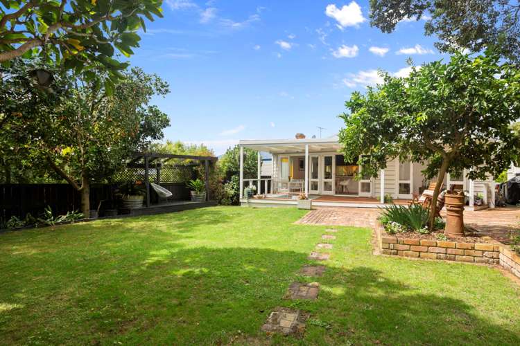 23 Jim Titchener Parade Devonport_29