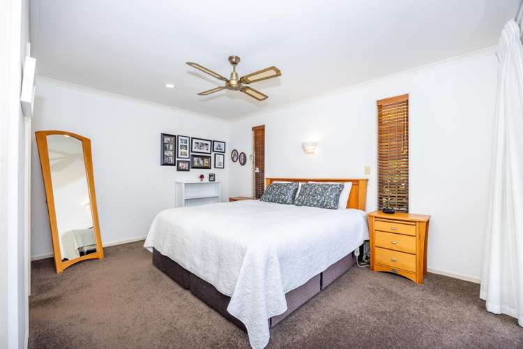 31 Aloma Way Glenview_21