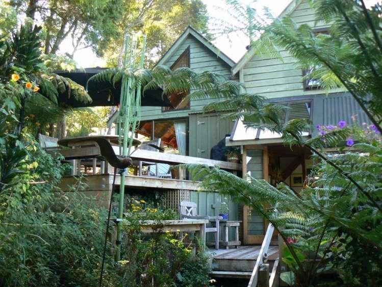 5 Pine Tree Lane Russell_15