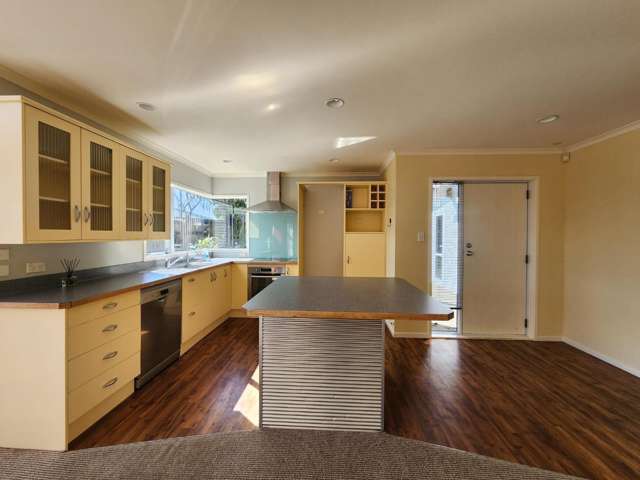 20 The Outlook Oakura_3