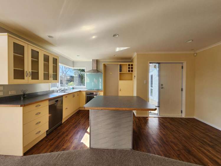 20 The Outlook Oakura_3