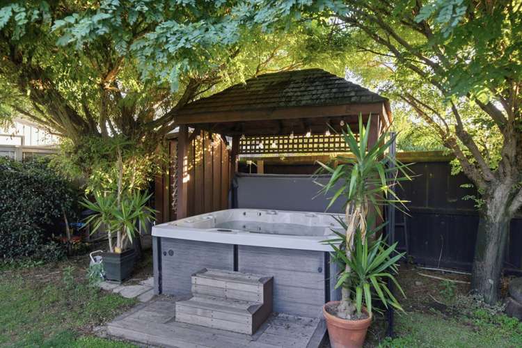 33 Lewisham Park St Albans_26
