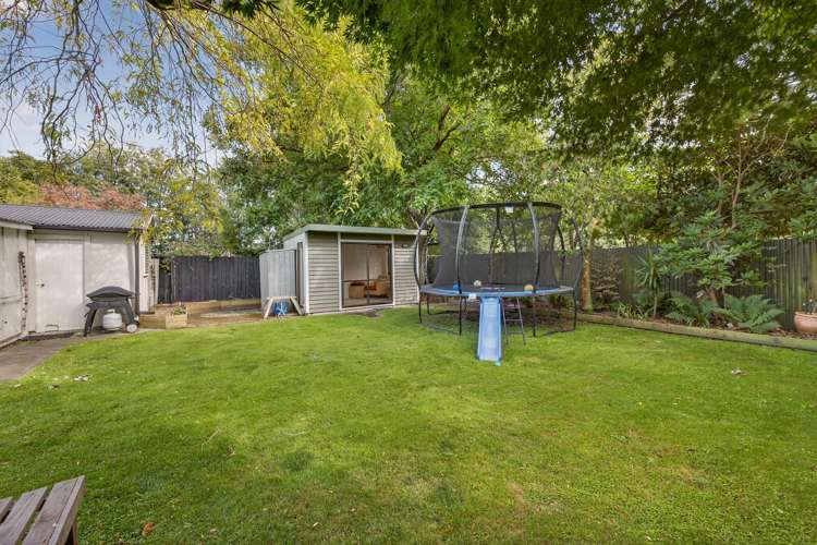 594 Harewood Road Harewood_23