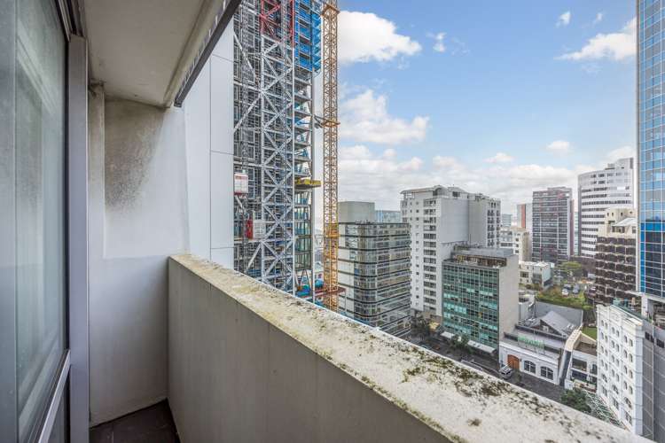 12l/16 Gore Street Auckland Central_12