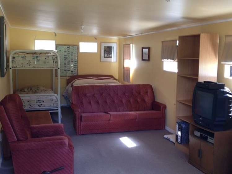 84 Peakes Road Wairau Valley_10