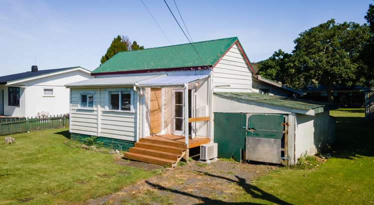27 Galbraith Street Waihi_21