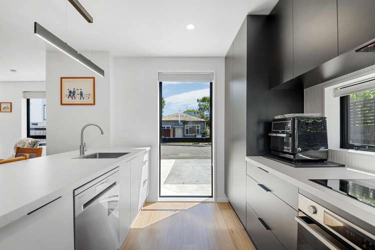 1/10 Perth Street Richmond_6