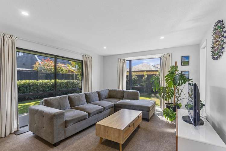 2/119 Withells Road Avonhead_6