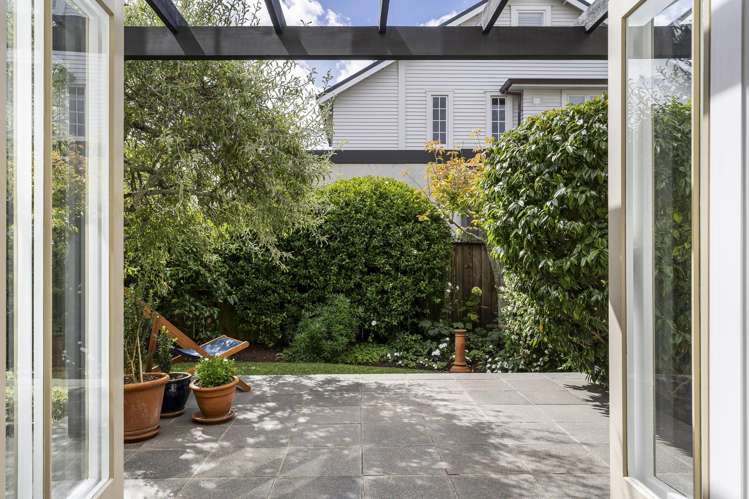 3/84 Gladstone Road Parnell_19