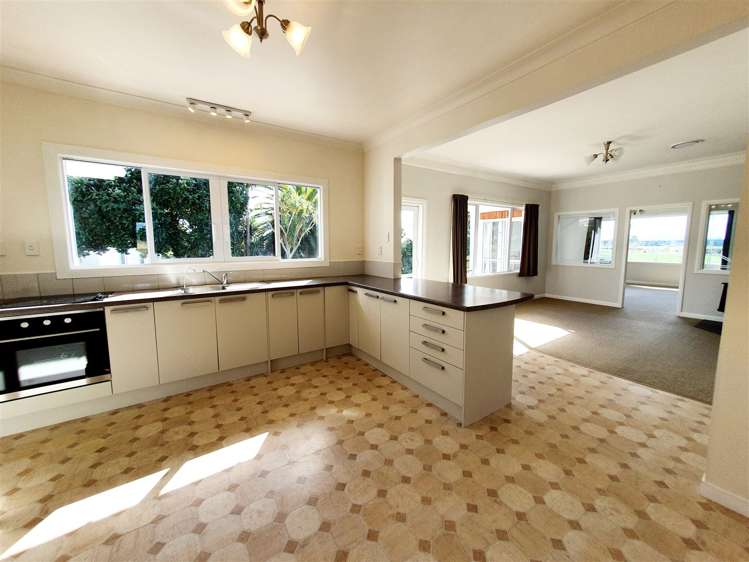 28 Sandford Road Ruakaka_12