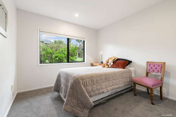 241 Beaver Road Bombay_10